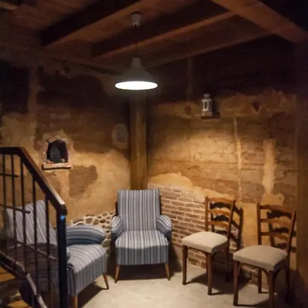 Hostel El Pajar De Oncina Peregrinos
